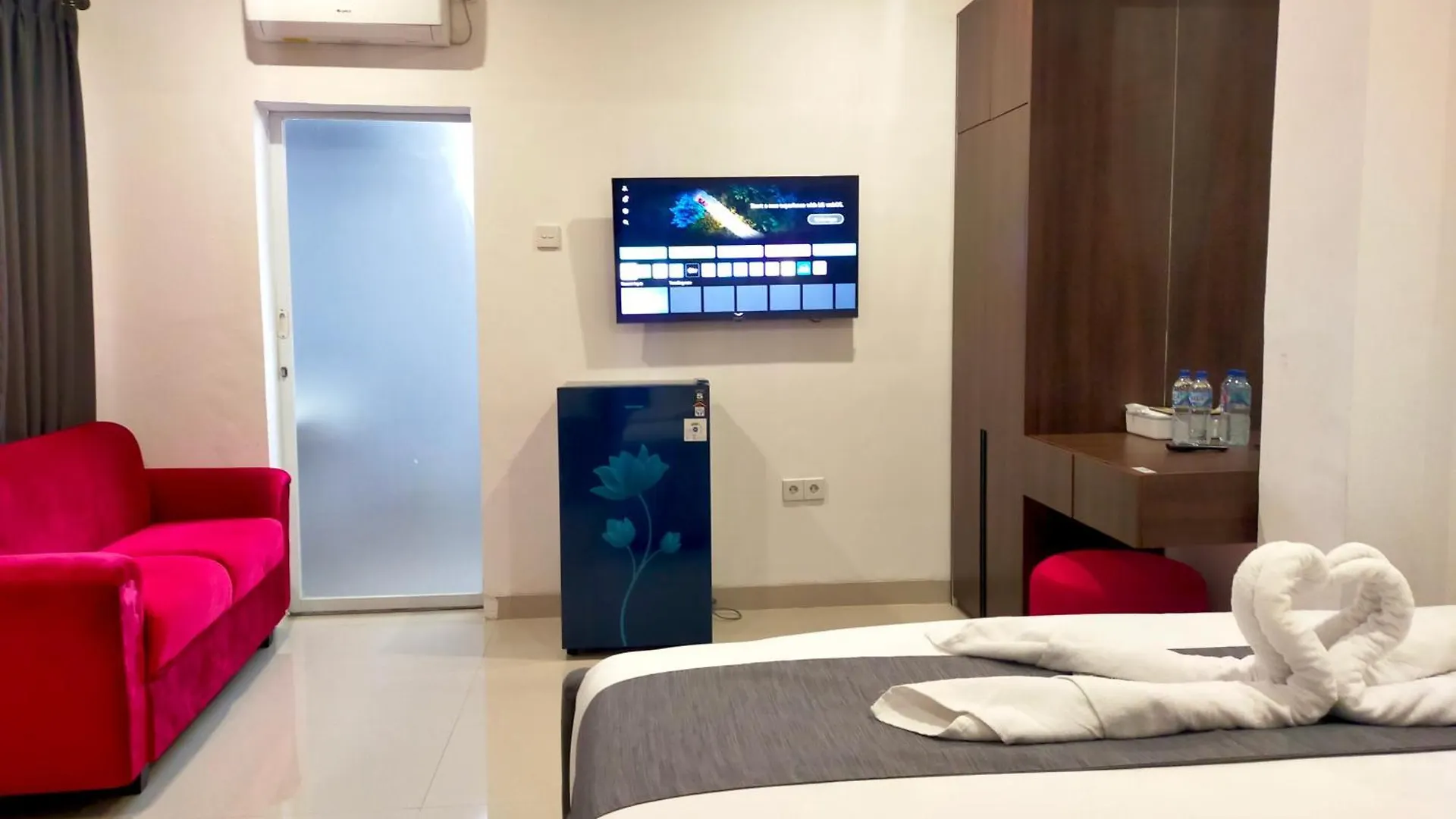 Carstenzs Home Kuta Kuta  Homestay